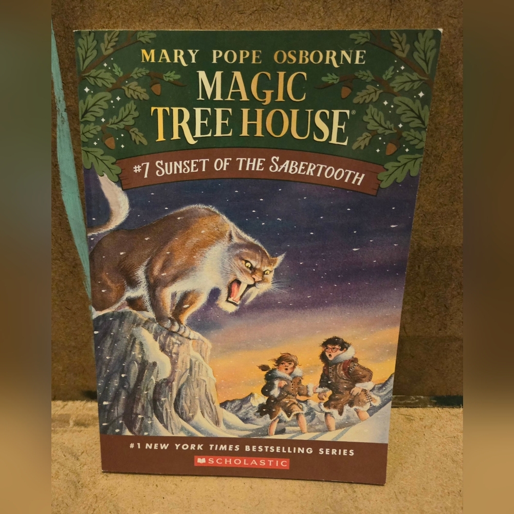 Magic Tree House Book Bundle | Lot of 5 Chapter Books | Books 1, 2, 3, 4, & 7 - Picture 6 of 6